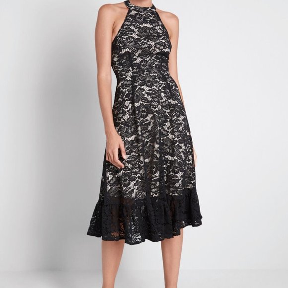ModCloth NWT "A Night Like This" Lace Halter Dress - Picture 1 of 4